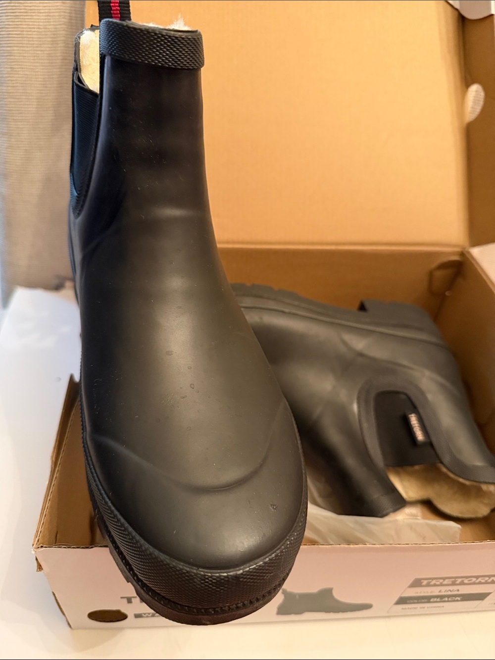 Tretorn Black Waterproof Chelsea Winter Boot with Fleece Lining